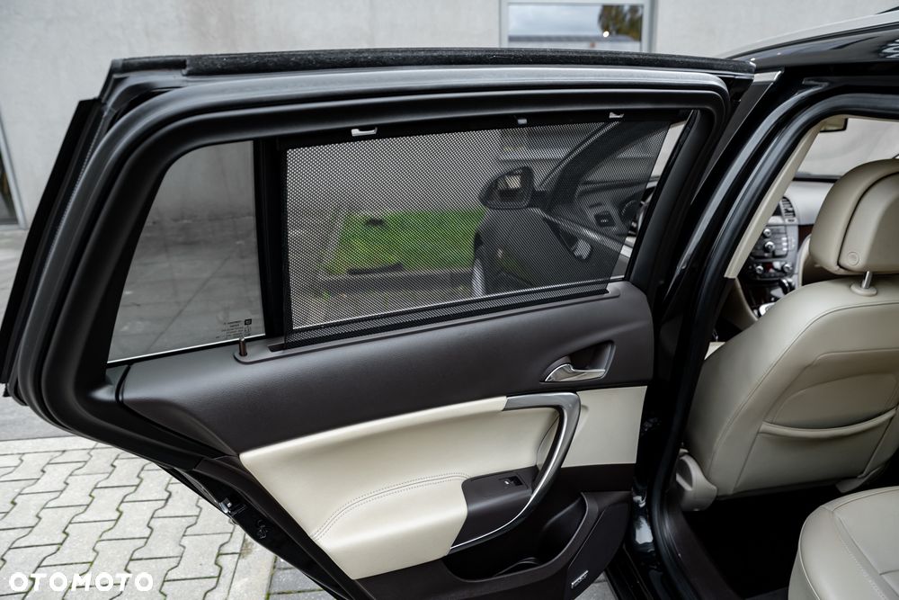 Opel Insignia 2.8 Turbo 4x4 Sport - 24