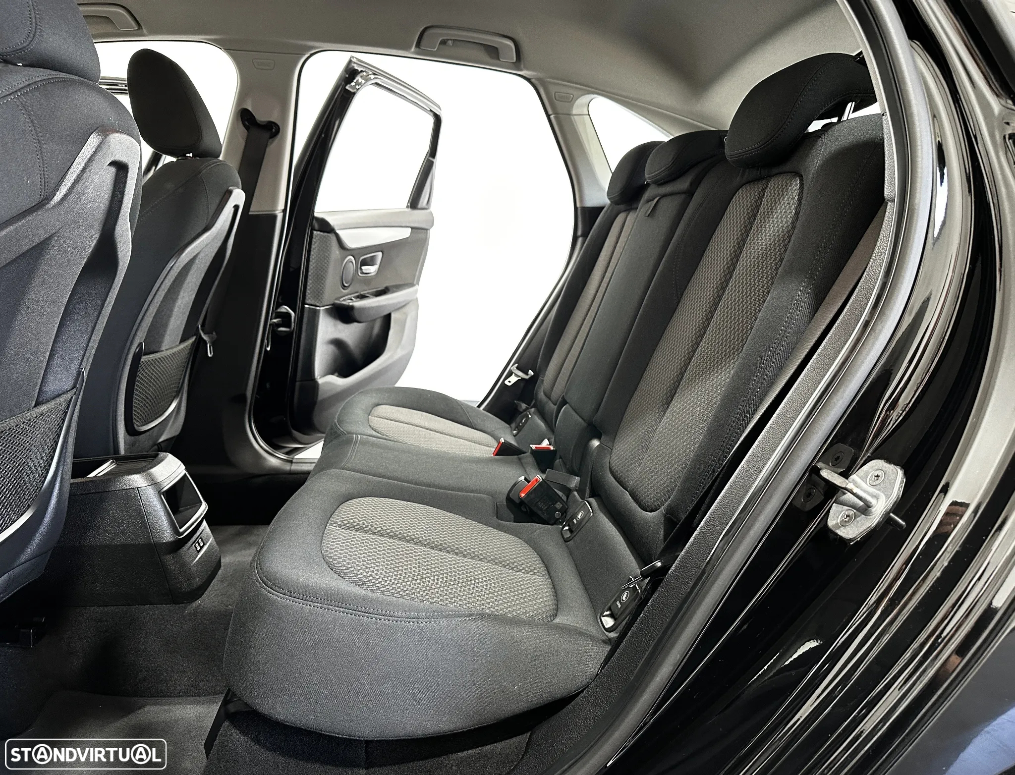 BMW 225xe Active Tourer Advantage - 46