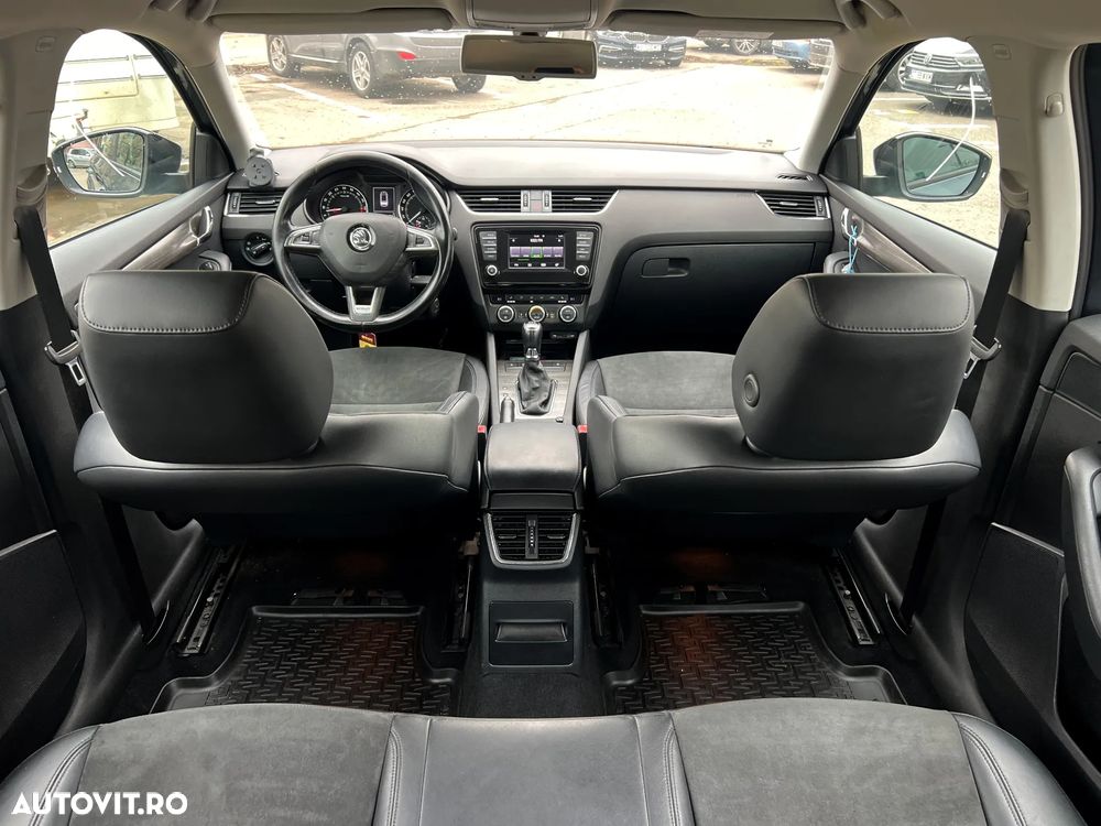 Skoda Octavia 2.0 TDI 4x4 DSG Scout - 20