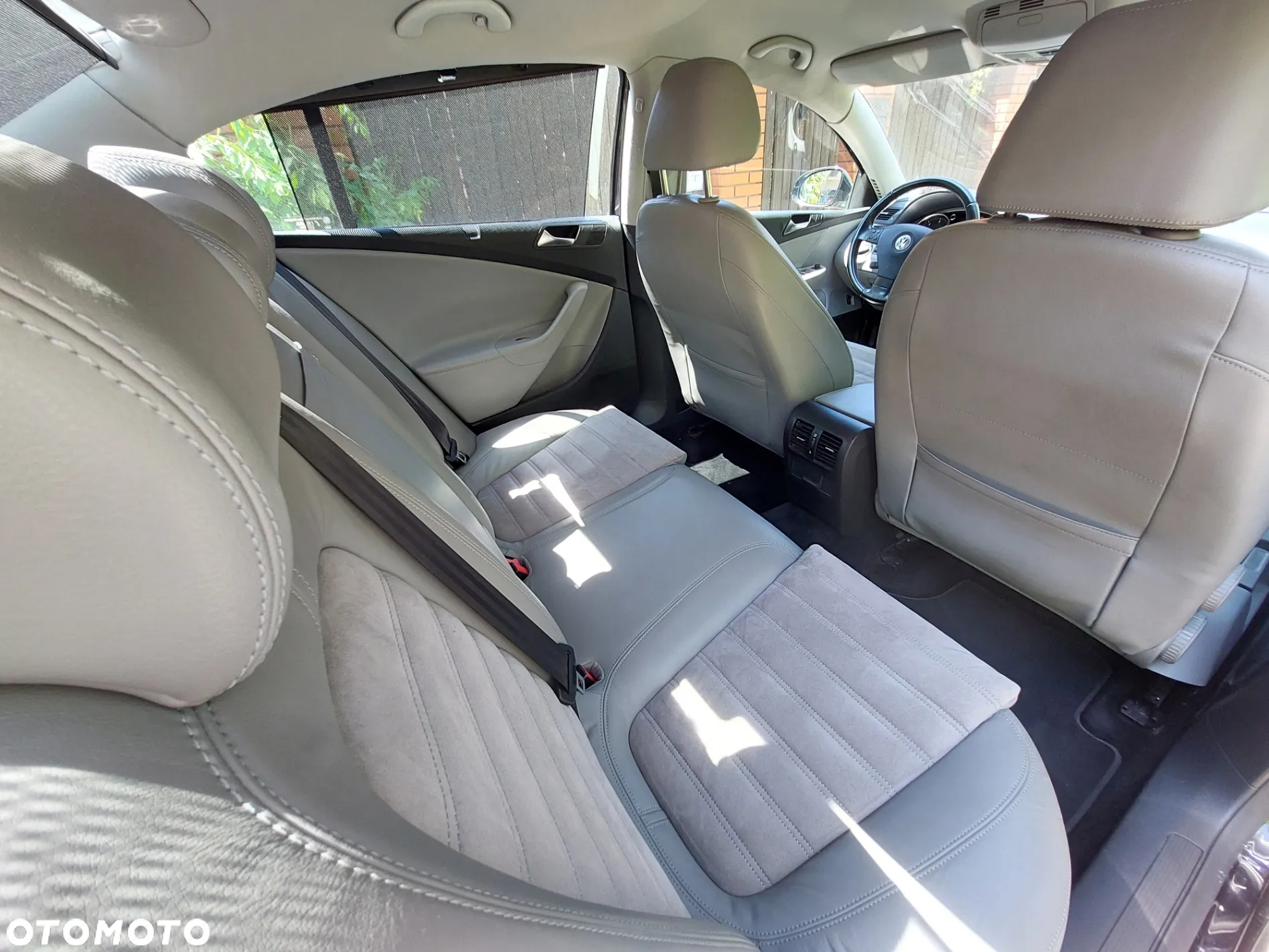 Volkswagen Passat 2.0 TDI DPF Highline DSG - 9