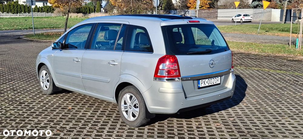 Opel Zafira 1.8 Cosmo - 5