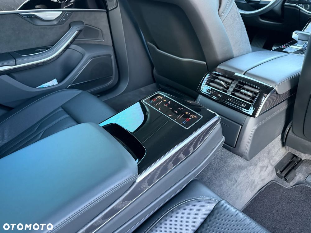 Audi A8 55 TFSI mHEV Quattro Tiptr - 34