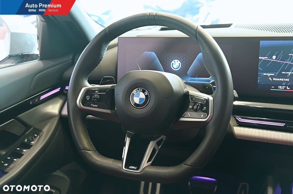 BMW Seria 5 520d xDrive mHEV - 17