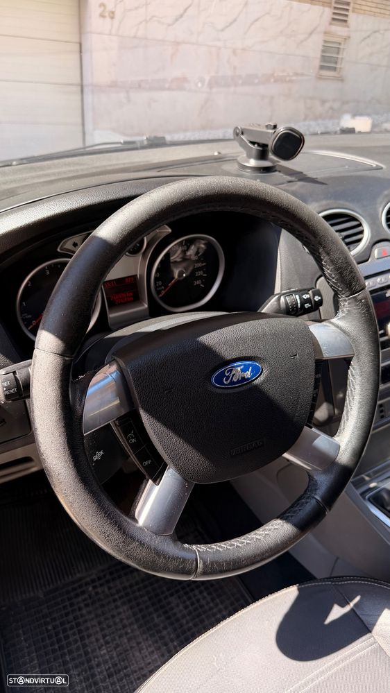 Ford Focus SW 1.6 TDCi Titanium - 13