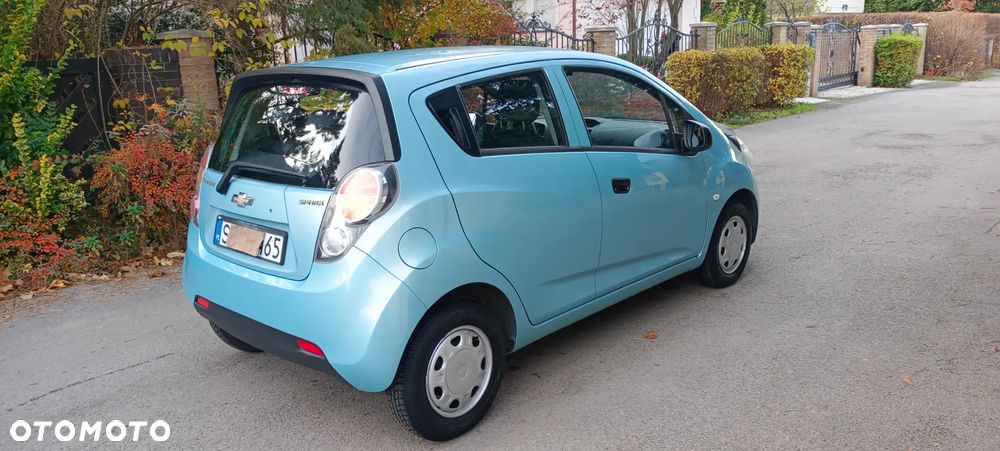 Chevrolet Spark - 2
