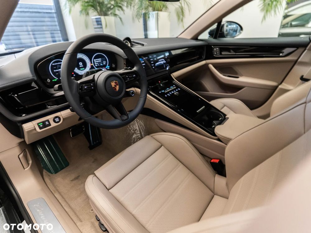 Porsche Panamera 4S E-Hybrid - 9