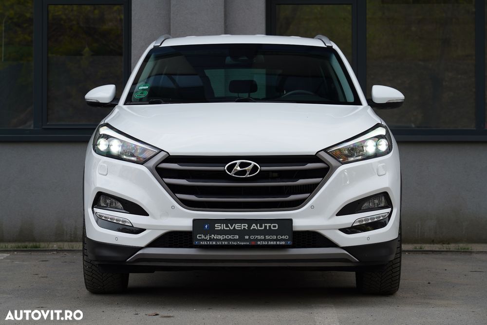 Hyundai Tucson 2.0 CRDI 4WD Automatik Premium - 22