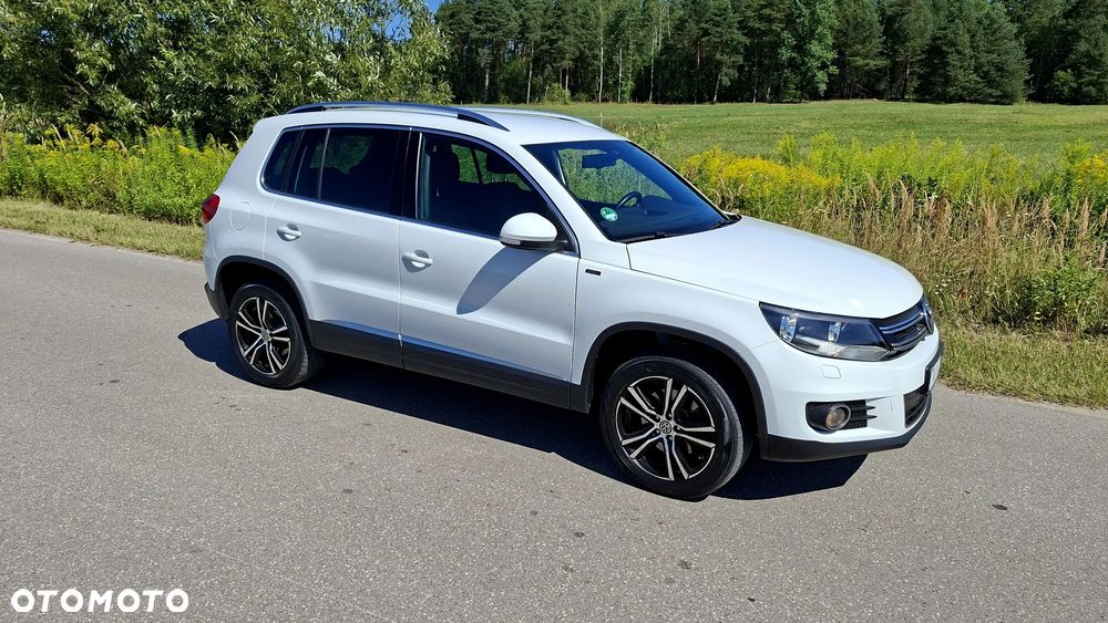 Volkswagen Tiguan 2.0 TDI SCR 4MOTION BlueMotion Technology DSG Lounge Sport & Style - 16