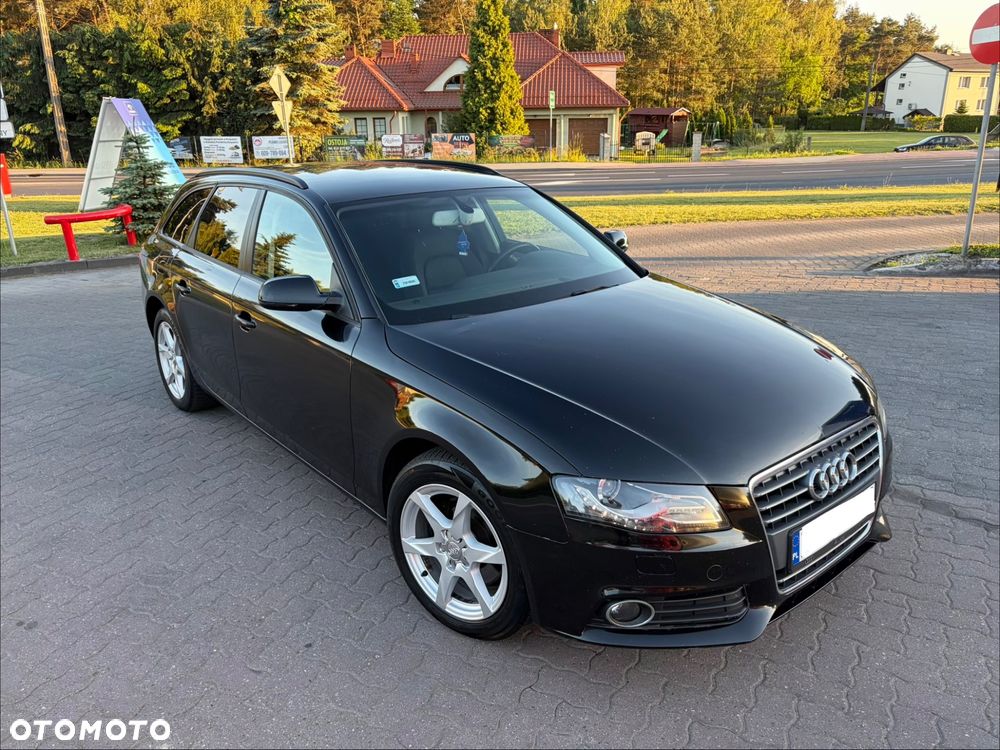 Audi A4 Avant 2.0 TDI DPF Attraction - 8