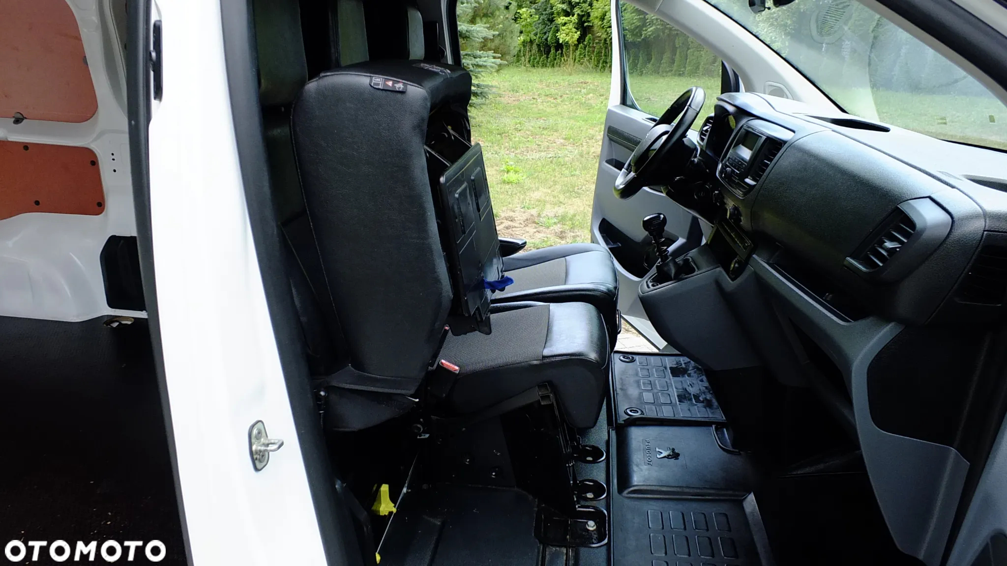 Peugeot EXPERT - 21