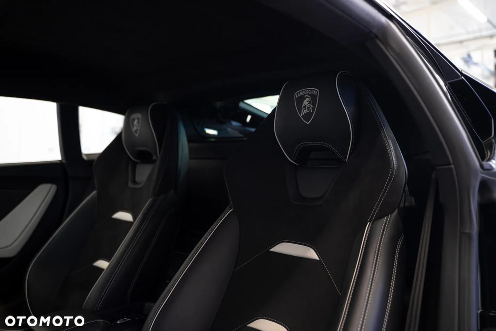 Lamborghini Huracan - 15