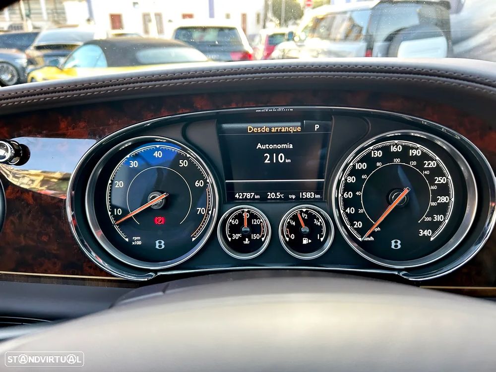Bentley Continental Flying Spur - 14