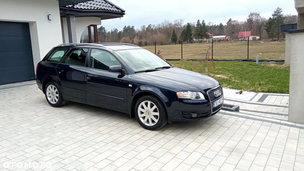 Audi A4 Avant 2.0 TDI DPF - 9