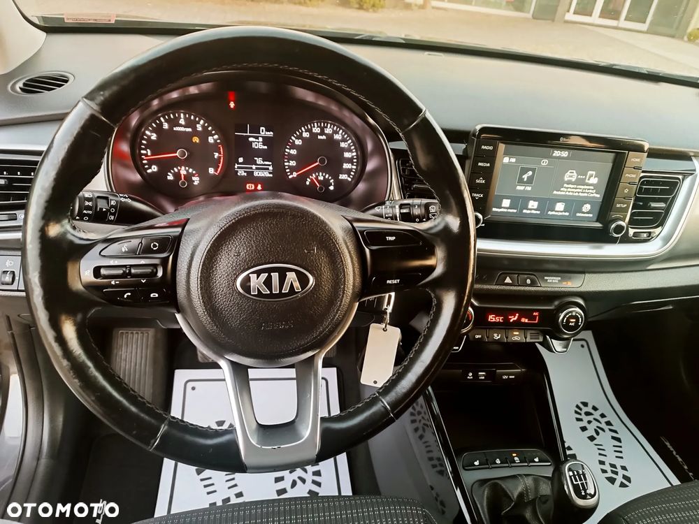 Kia Stonic - 25