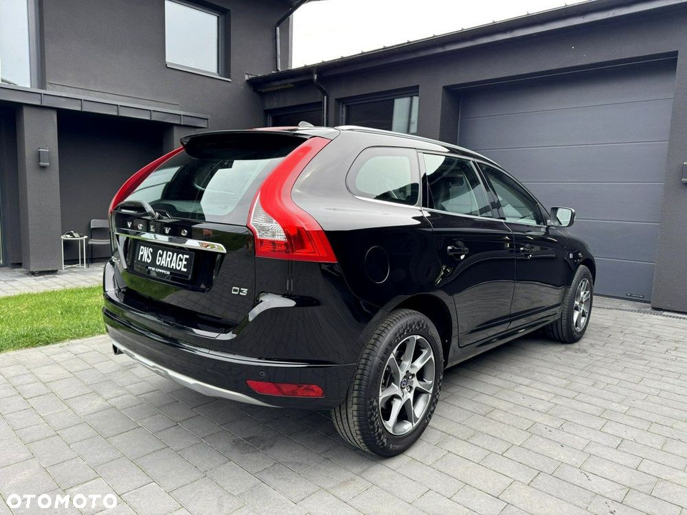 Volvo XC 60 D3 Drive-E Ocean Race - 38