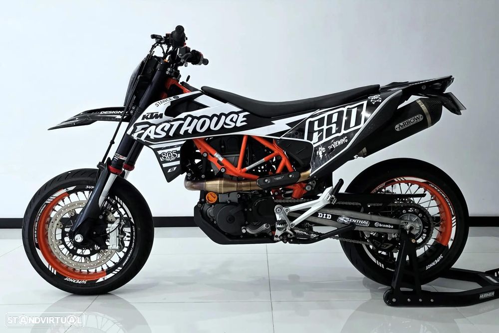 KTM 690 - 4