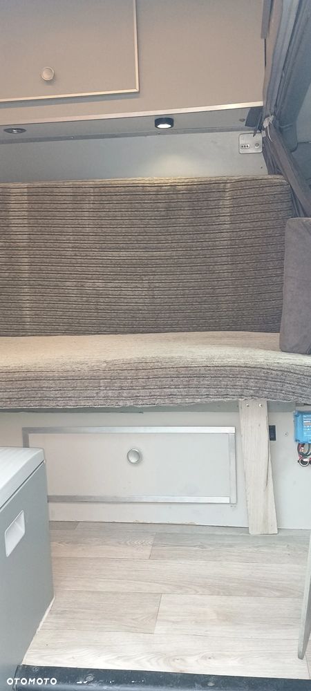 Opel Vivaro L1H2 kamper - 30