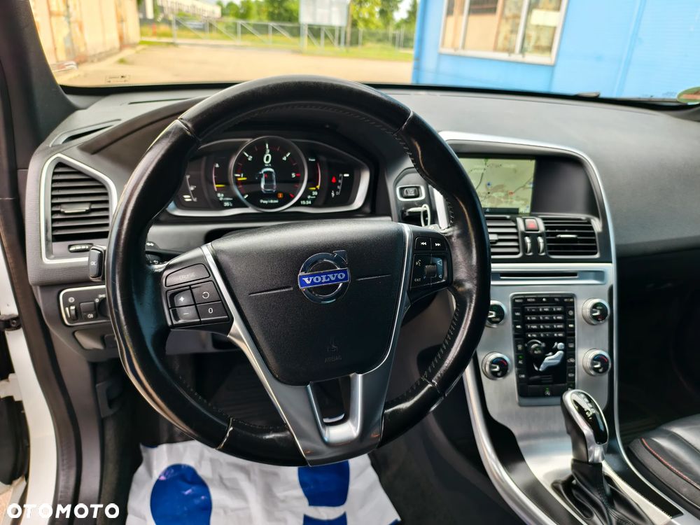 Volvo XC 60 D4 Geartronic Ocean Race - 10