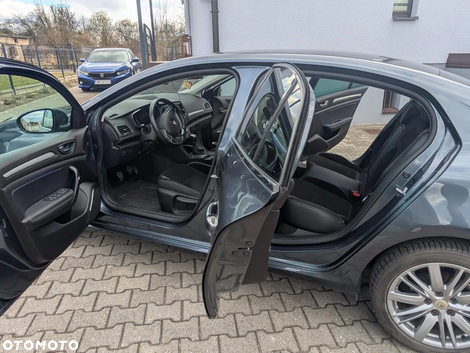 Renault Megane 1.3 TCe FAP Intens - 10