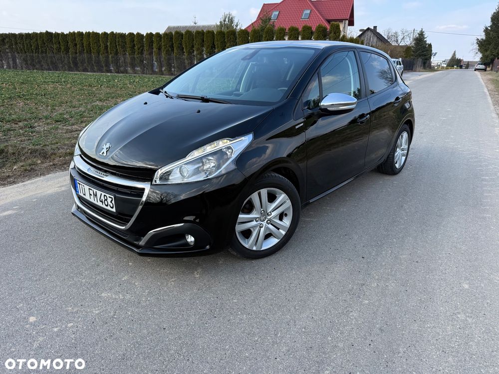 Peugeot 208 1.2 PureTech Style - 1