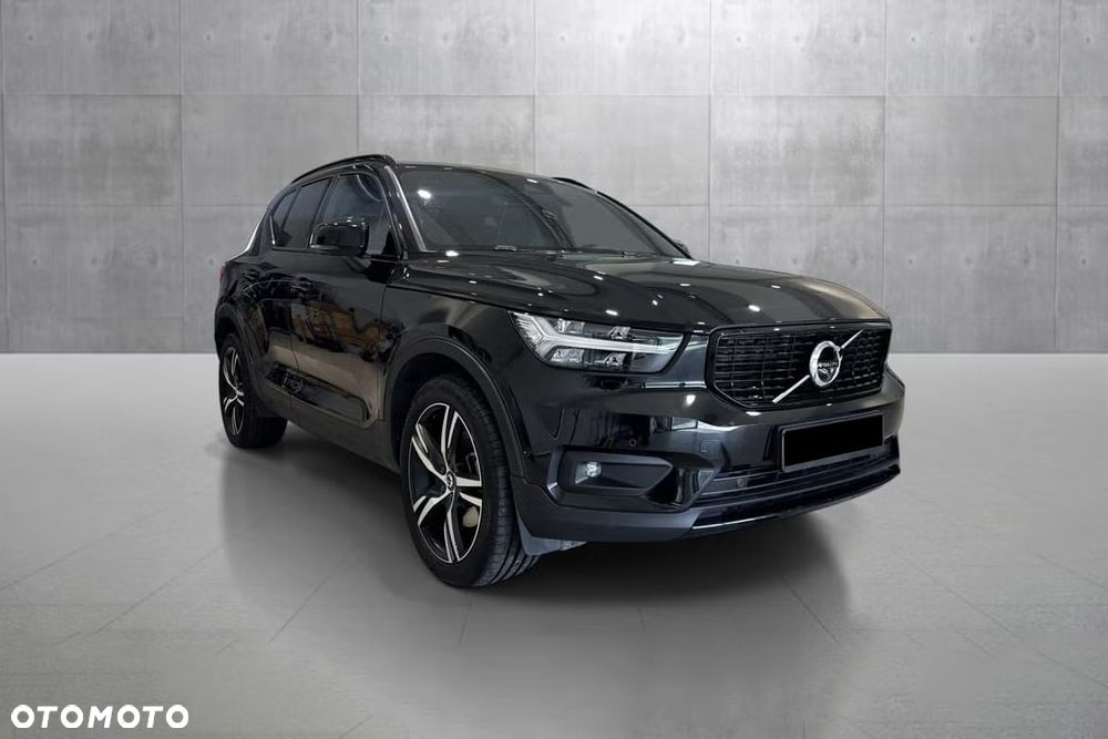 Volvo XC 40 D4 AWD R-Design - 5