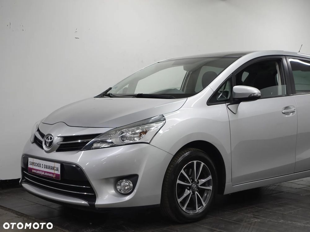 Toyota Verso 1.6 D-4D 5-Sitzer Start/Stop Life - 15