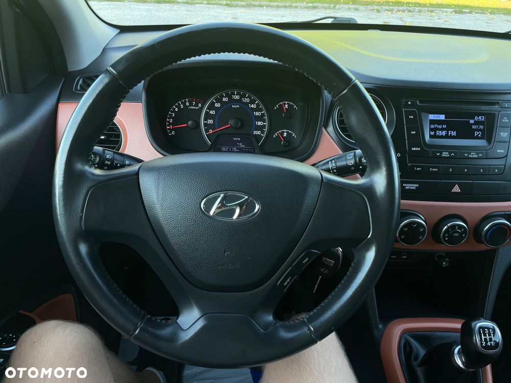 Hyundai i10 1.0 YES Gold - 8