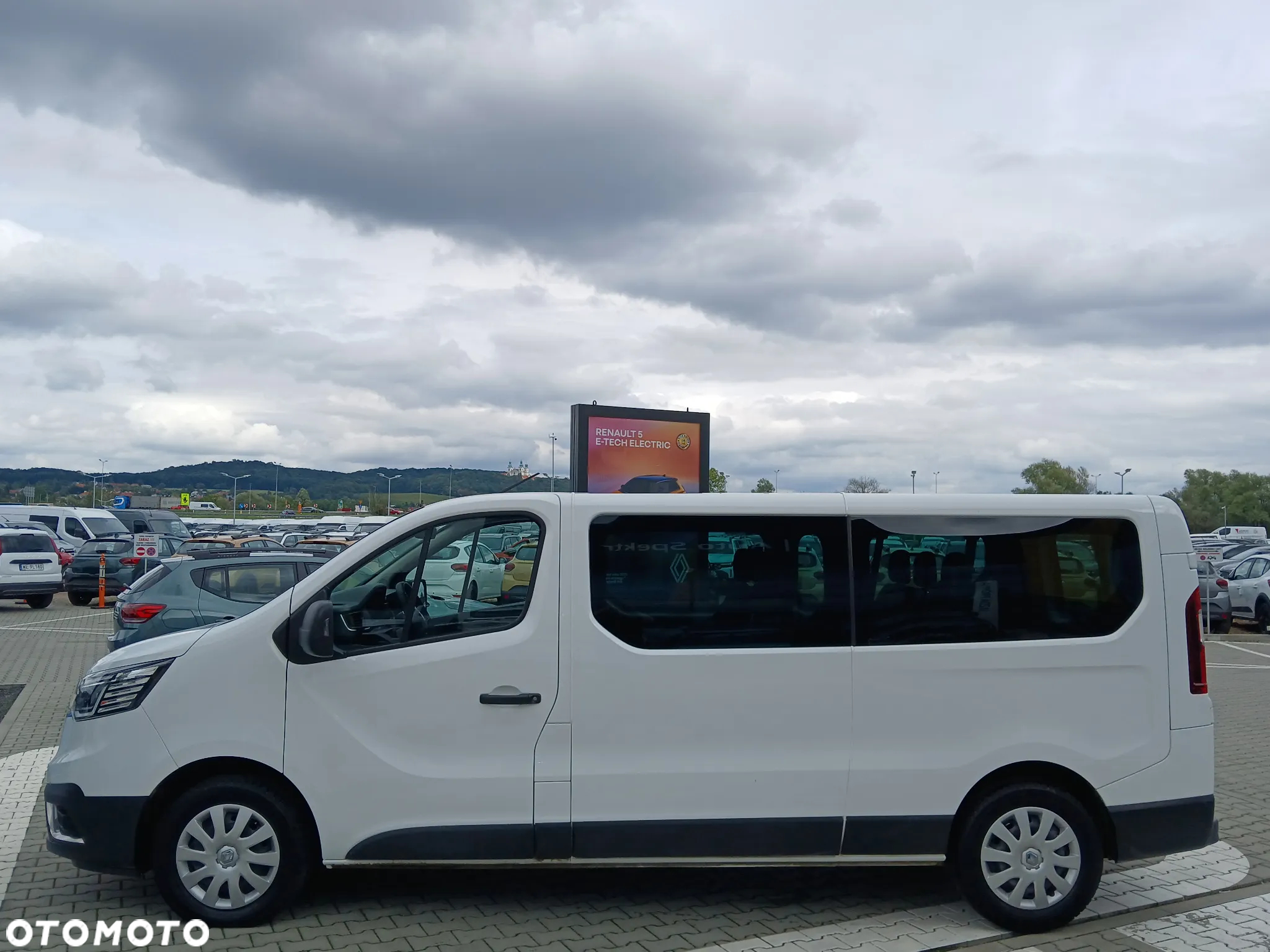 Renault Trafic Kombi 2.0 Blue dCi L2 Equilibre - 6