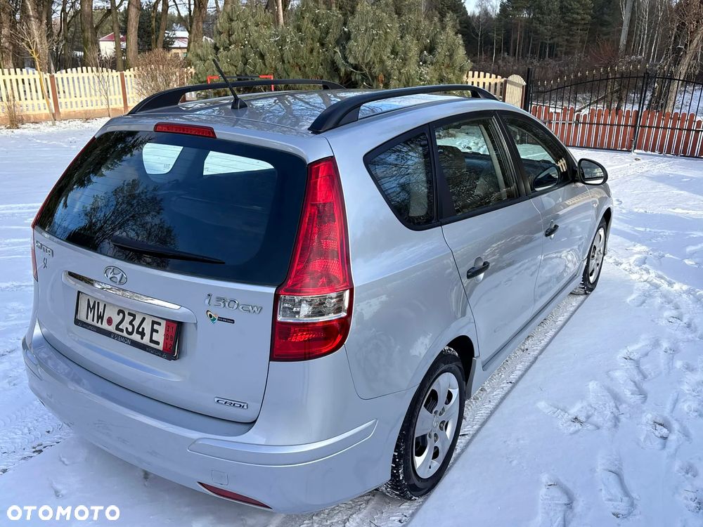 Hyundai i30 1.6 CRDi FIFA WM Edition - 17