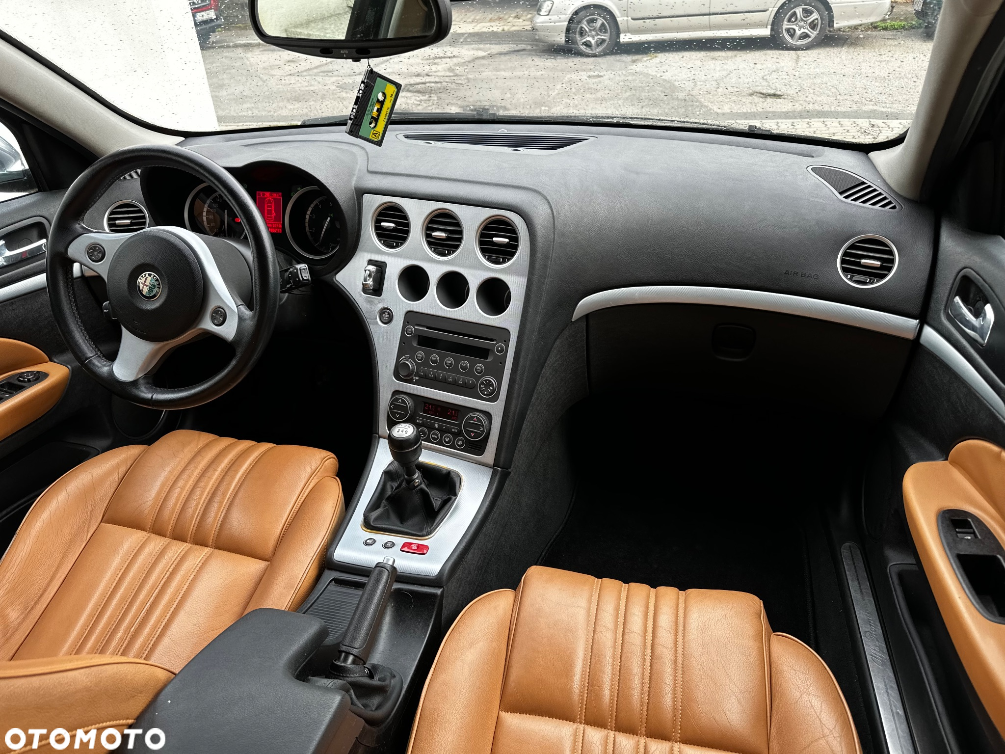 Alfa Romeo 159 2.2 JTS 16V Distinctive - 10