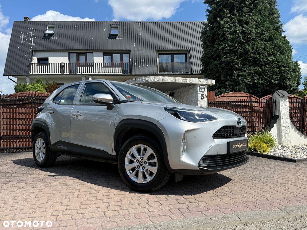 Toyota Yaris Cross 130 1.5 VVT-i AWD-i Style Plus - 4