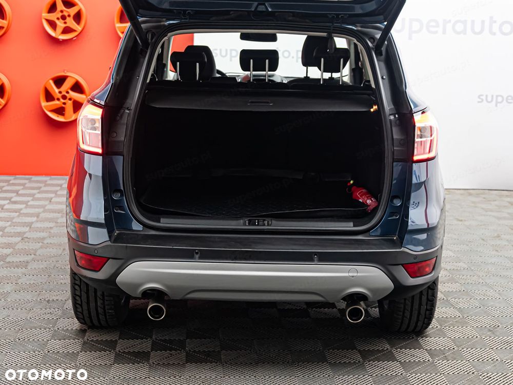 Ford Kuga - 31