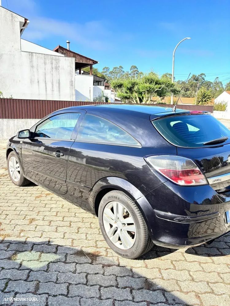 Opel Astra GTC 1.7 CDTi - 1