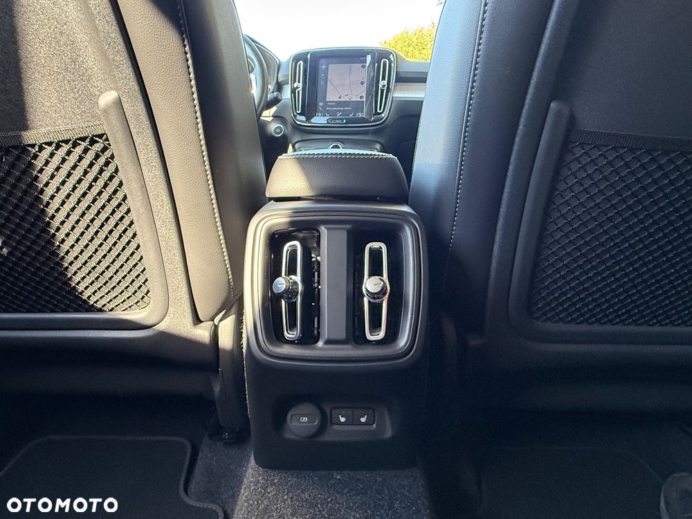 Volvo XC 40 - 27