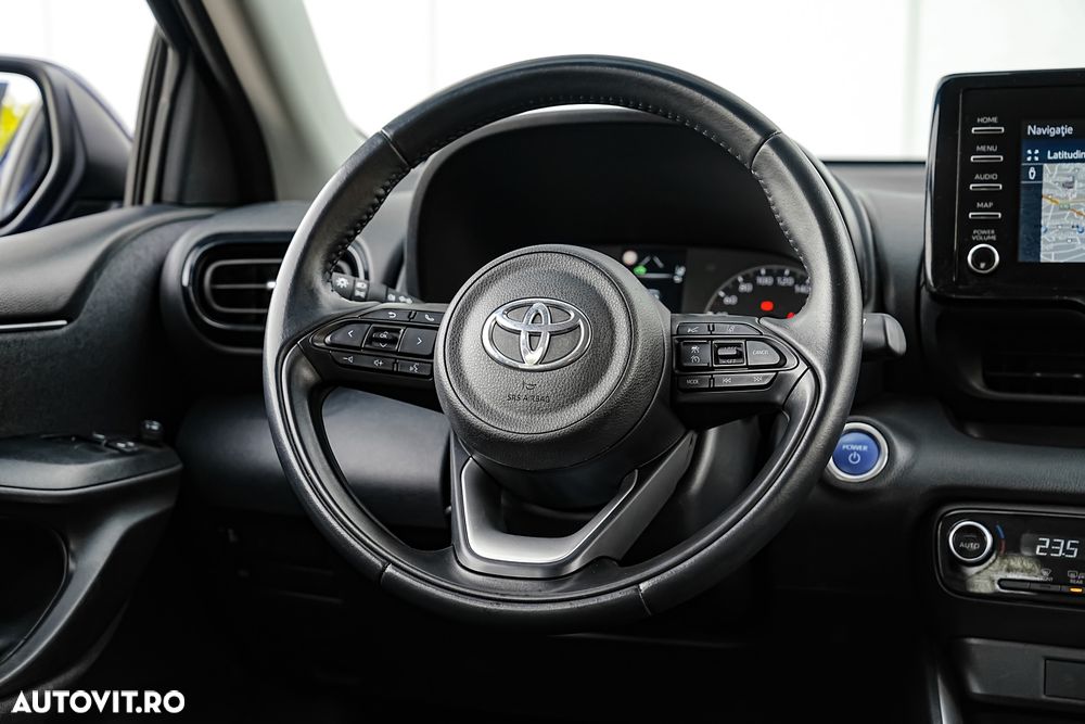 Toyota Yaris 1.5 VVT-i HSD Exclusive Style - 17