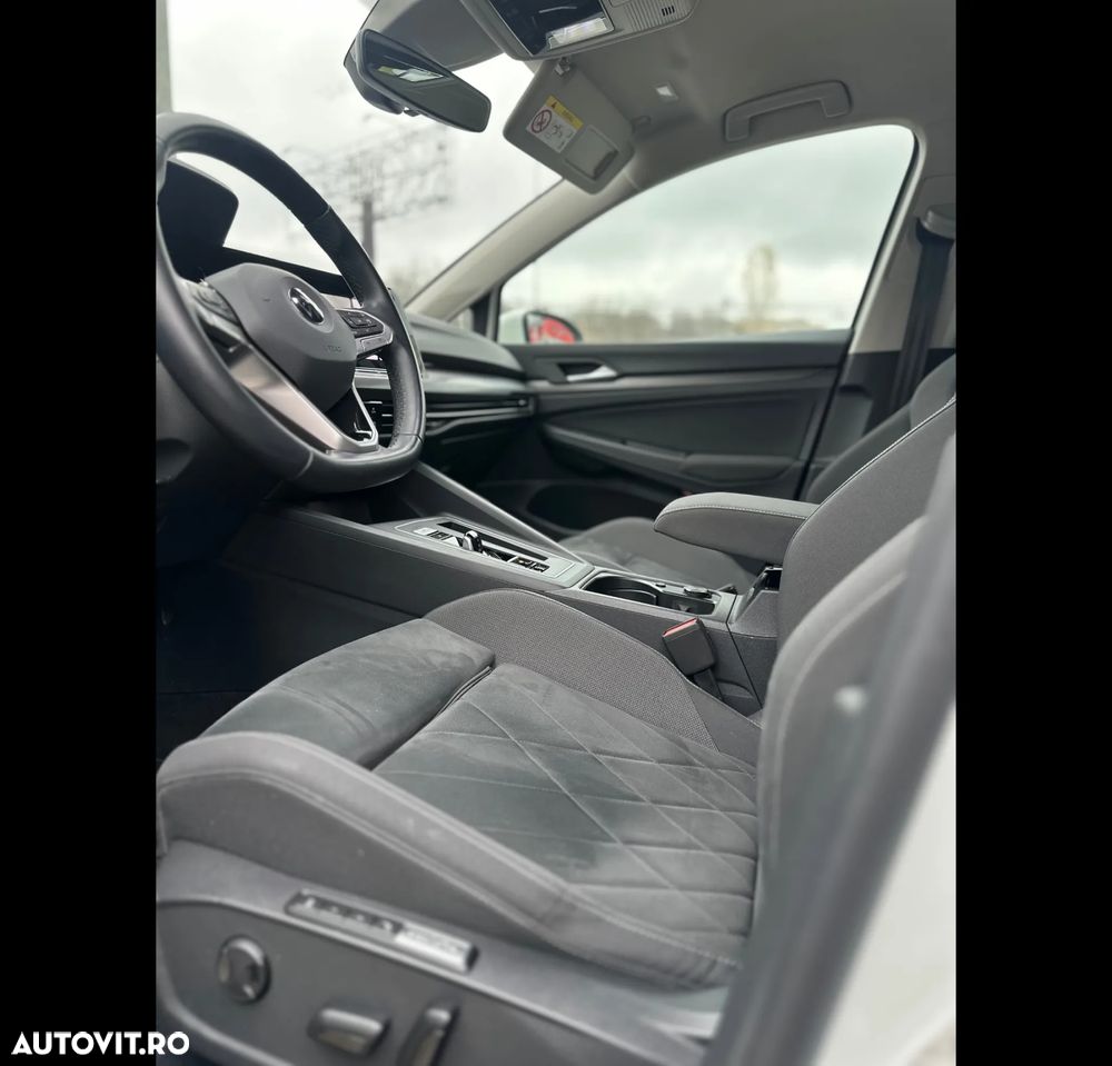 Volkswagen Golf 1.4 eHybrid OPF DSG Style - 24