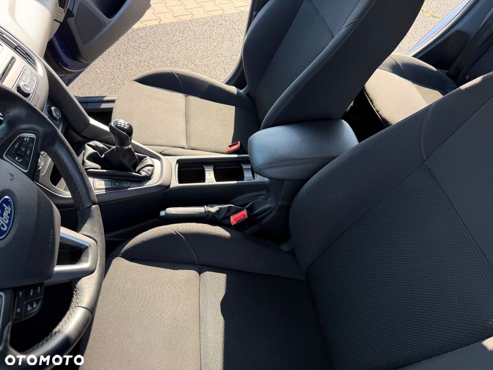 Ford Focus 1.0 EcoBoost Start-Stopp-System Business Edition - 24