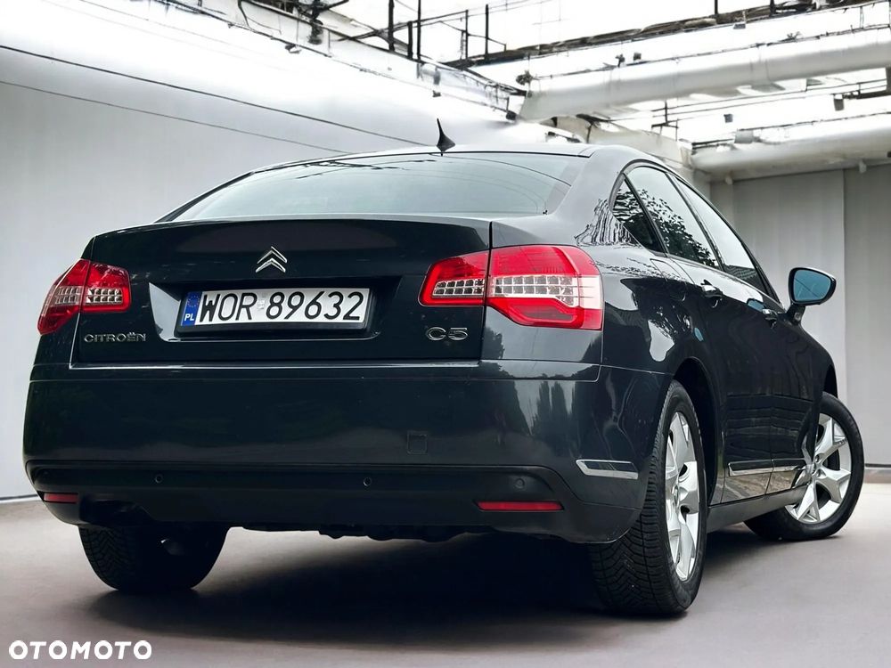 Citroën C5 2.0i 16V Exclusive Equilibre Navi - 17