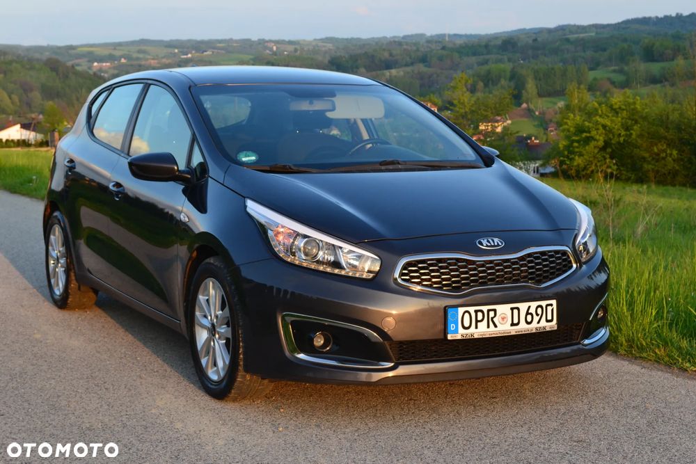 Kia Ceed 1.6 GDI Edition 7 - 3