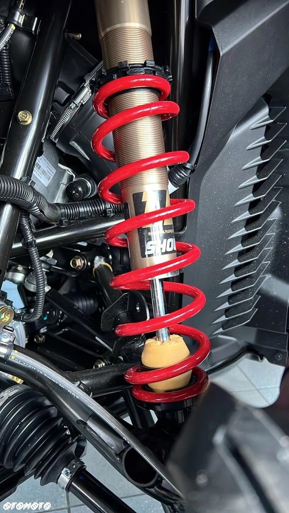 Can-Am Outlander - 8