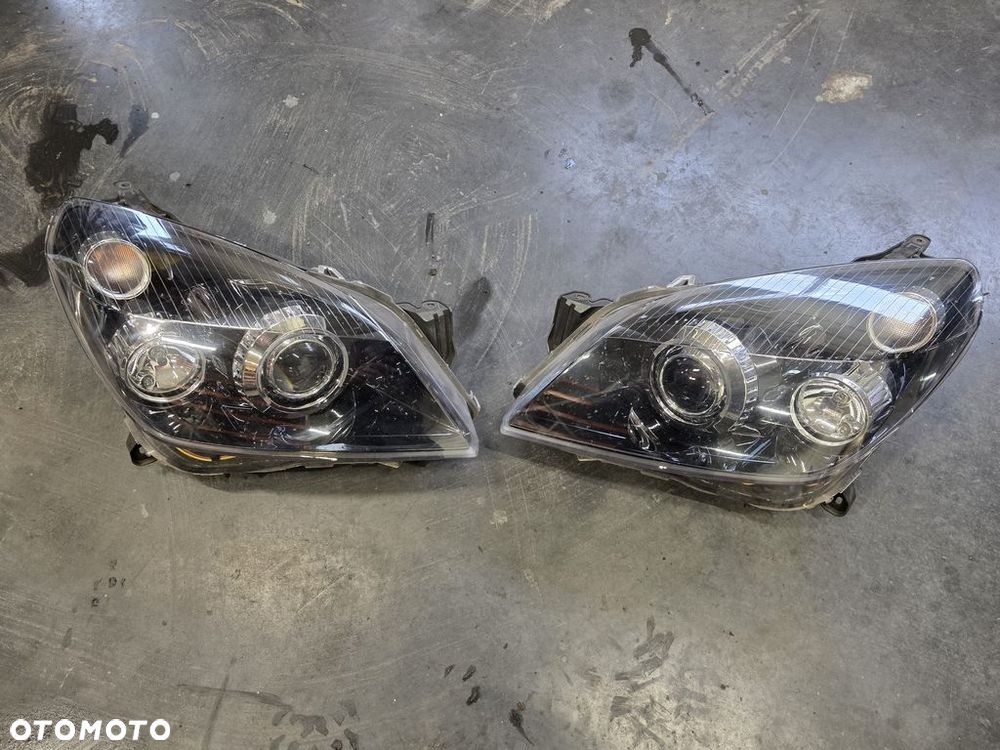 OPEL ASTRA H 3 III REFLEKTOR BI-XENON LEWY + PRAWY EUROPA KOMPLET - 1