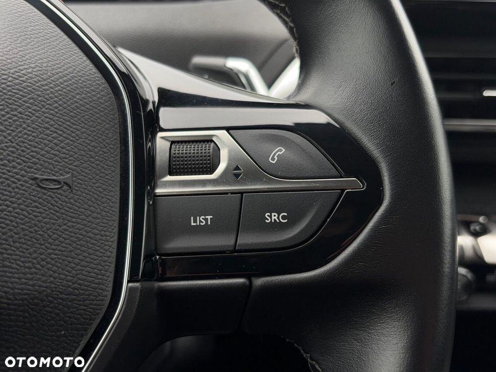 Peugeot 3008 1.2 PureTech Allure Pack S&S EAT8 - 20