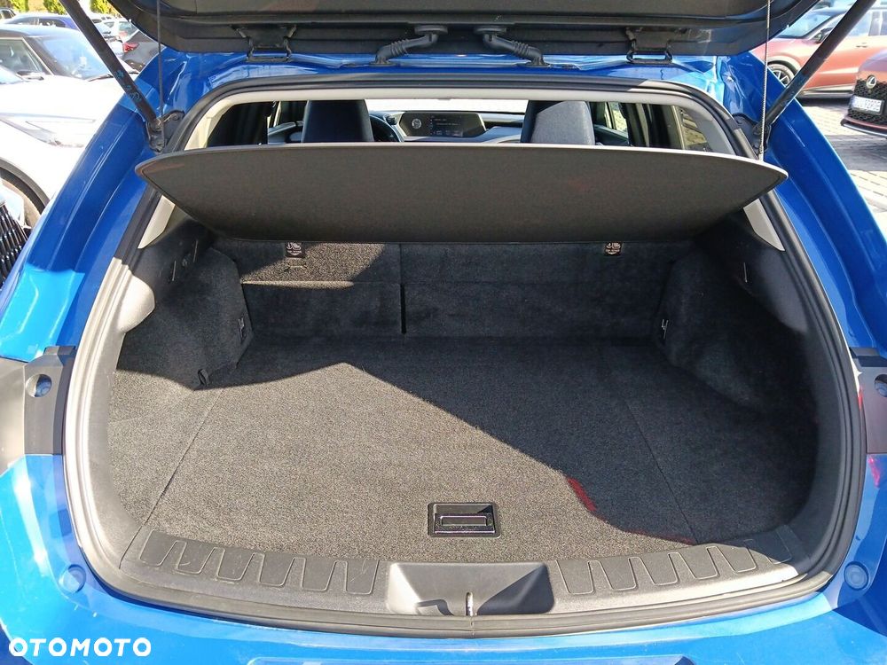 Lexus UX - 17