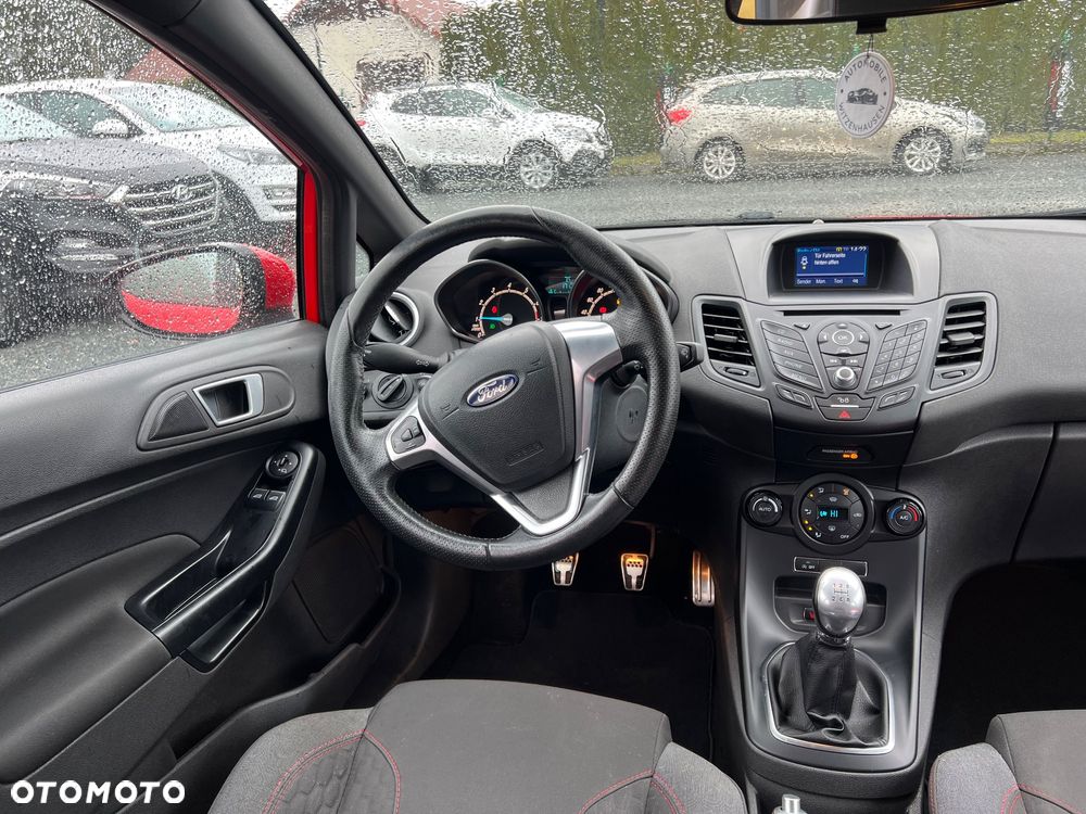 Ford Fiesta 1.0 EcoBoost STart-Stop ST-LINE - 16