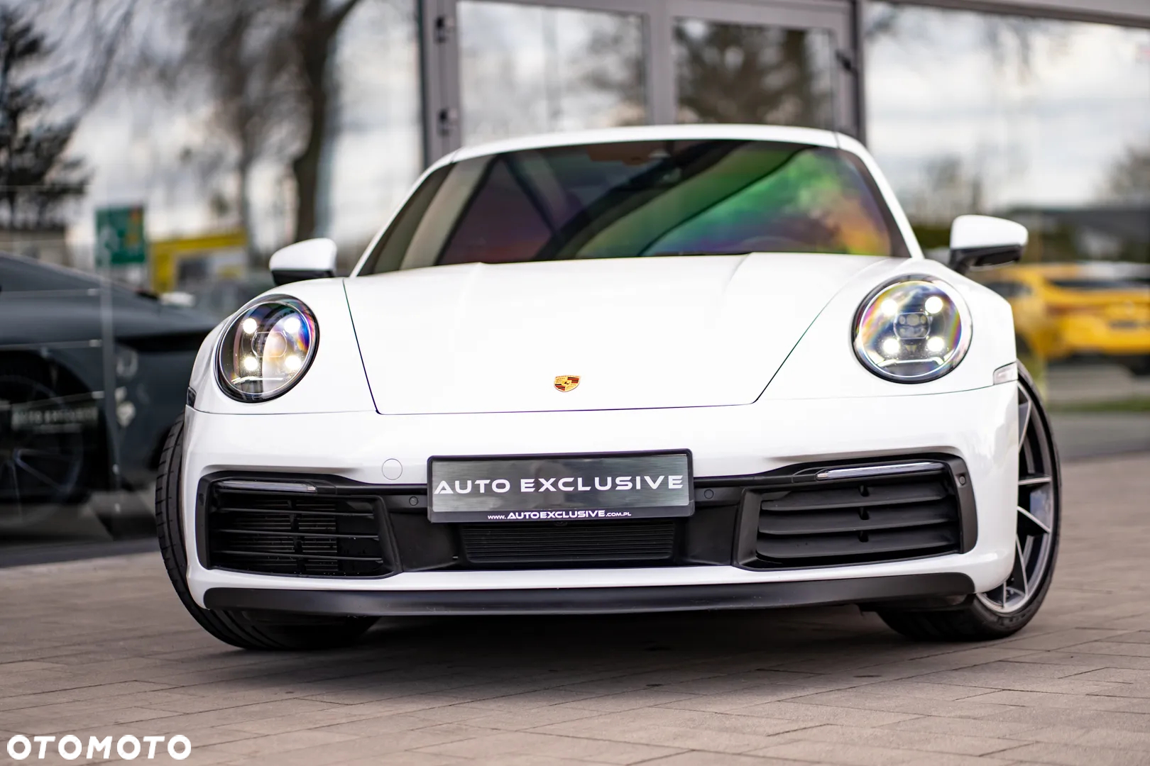 Porsche 911 Carrera - 3