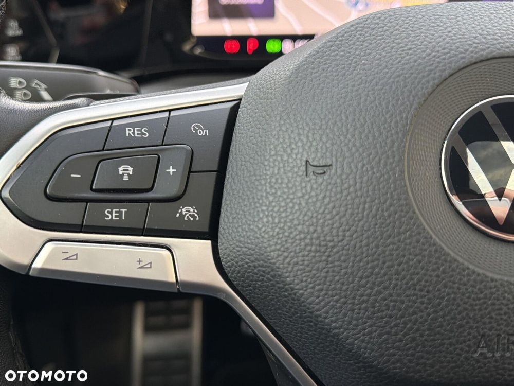 Volkswagen Golf - 16