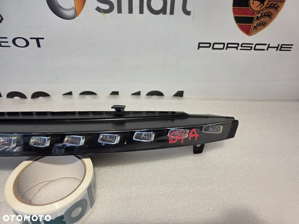 AUDI Q7 4L0 LIFT 09-14 LEWY / PRAWY LED DRL ŚWIATŁA DO JAZDY DZIENNIEJ NR 4L0953041D / 4L0953041E , 4L0953042D / 4L0953042E KB64 - 4