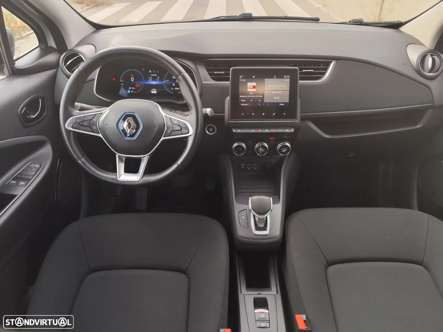 Renault Zoe (s/ Bateria) Zen 50 Flex - 9