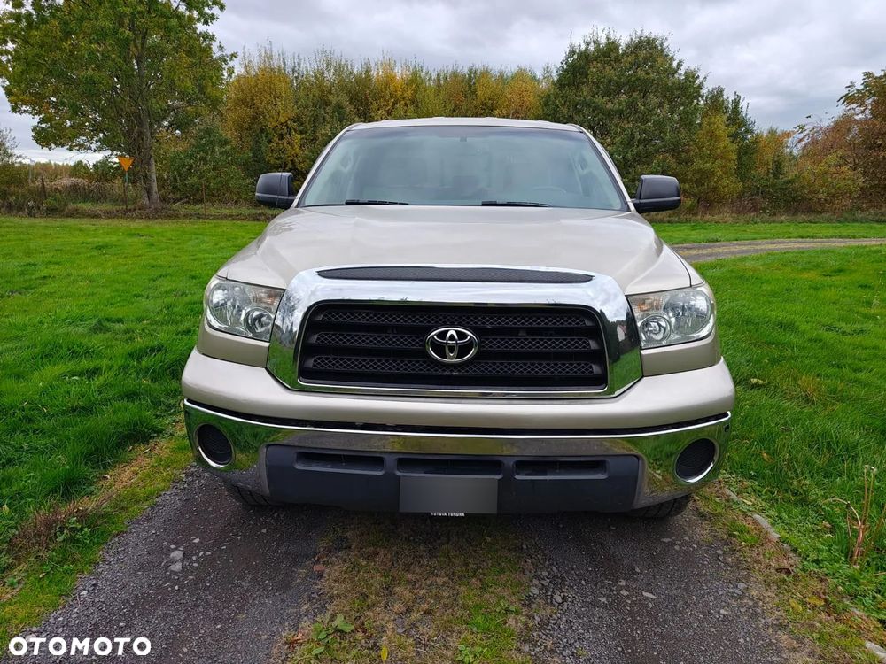 Toyota Tundra - 3