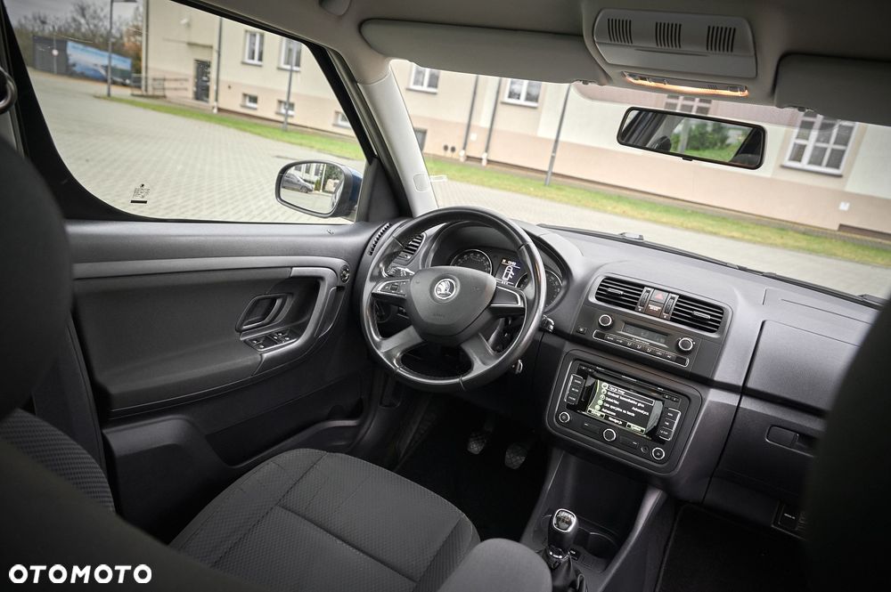 Skoda Roomster 1.6 TDI DPF Scout PLUS EDITION - 32